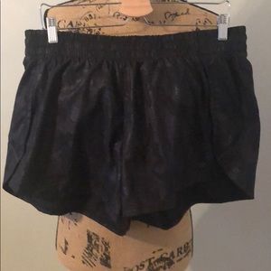 Athleta Run With It Shorts - Black